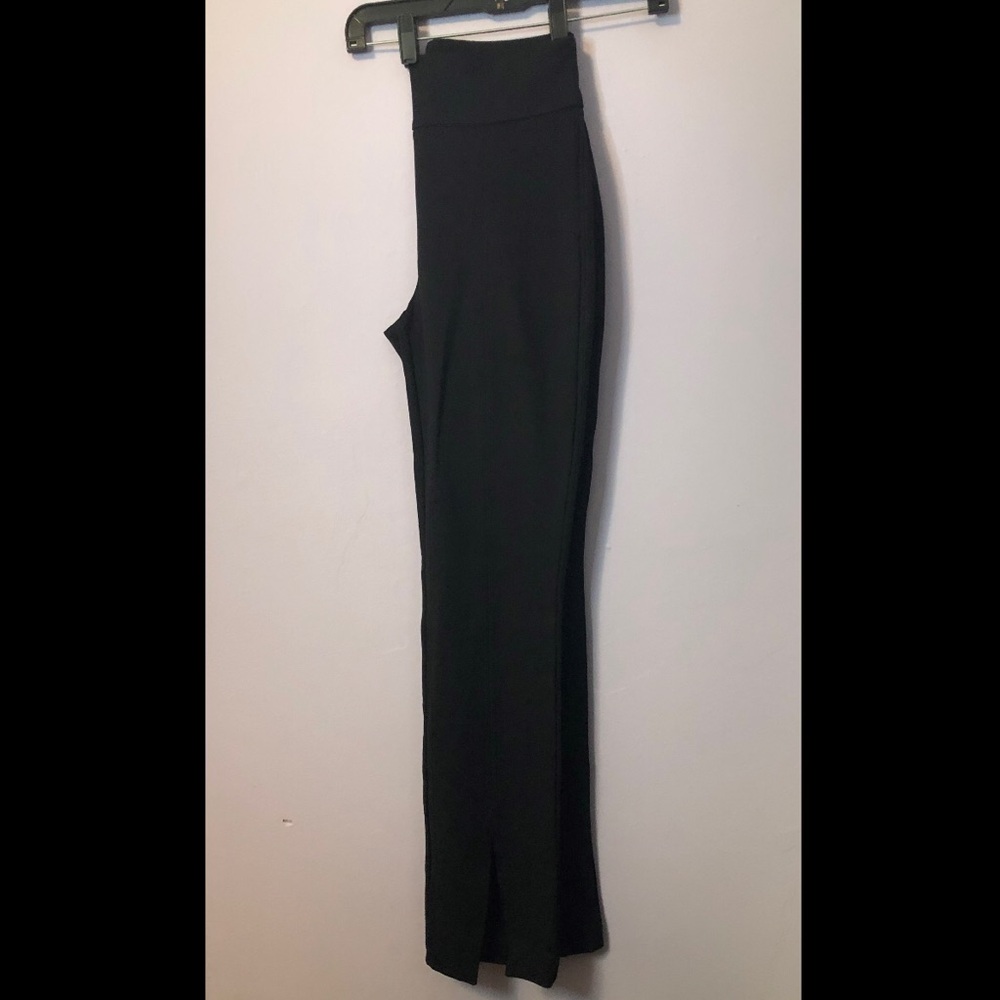 EXPRESS High-Waist Wide Legging Pants - Picture 4 of 7